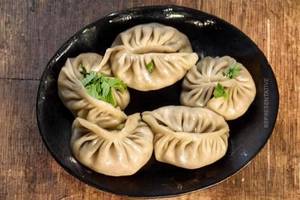 Veg afghani matal momo