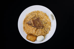 Nawabi Mutton Biryani [850gm , 1 Serving]