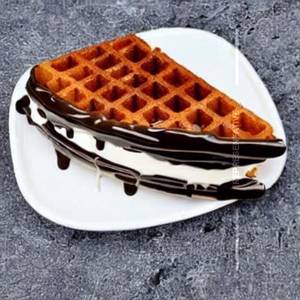 Kitkat waffles