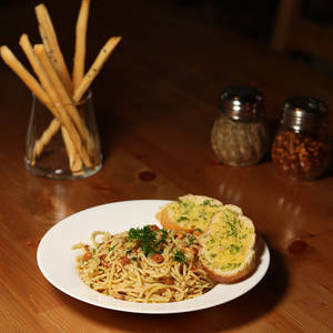 Chicken Spaghetti Aglio E Olio Pasta