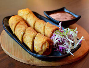 Veg Spring Roll [8 Pcs]