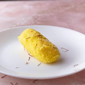 Kesar Cham Cham Per Piece