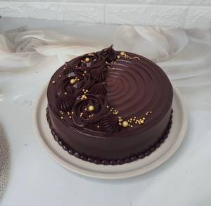 Eggless Chocolate Truffle Cake 500 Grams
