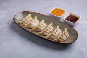 Veg Paneer  Steam Momo's