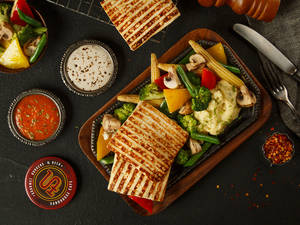 Grilled Cottage Cheese Platter