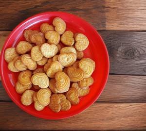 Heart Biscuit