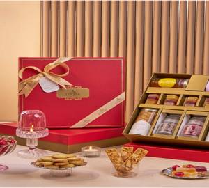 Crimson Gift Hamper