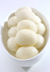 Sponge Rasgulla.