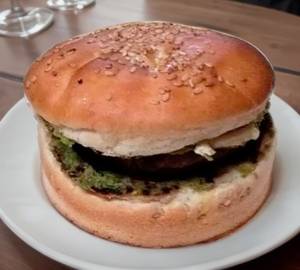 Chutney Burger Vada Pav