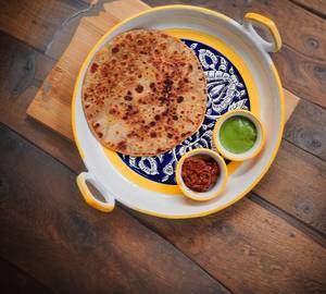 2 onion paratha with chutney and achar