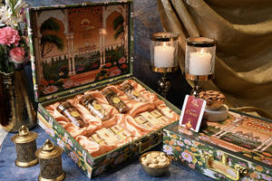 Courtyard Serenity Box