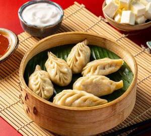 Paneer steam momos