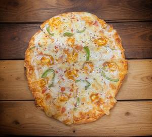 Tandoori paneer pizza