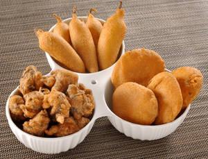 Bajji/pakoda (4pc)