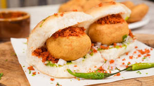 Vada Paav [o]