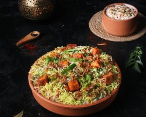 Koyla Smoked Paneer Tikka Biryani (430 Gms)