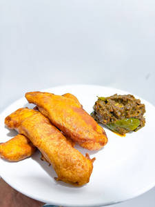 (4) Pazhampori + Beef Fry (mini)