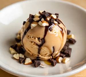 Caramel Almond Crunch Ice Cream