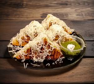 "Veg cheese grilled sandwich (jumbo bread)"                