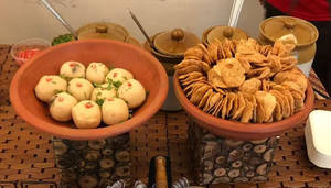 Dahi Bhalla Papri Platter