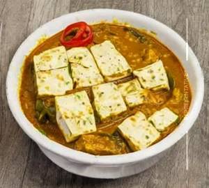 Matar Paneer