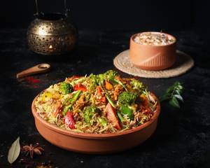 Classic Veg Biryani (430 Gms)