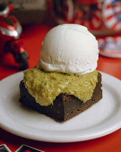 Pistachio Kunafa Brownie W  Ice Cream