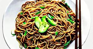 Black Pepper Noodles
