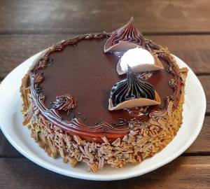 Death by chocolate  cake  [ small ]