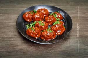 Gravy Momos