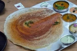 Onion Rava Dosa