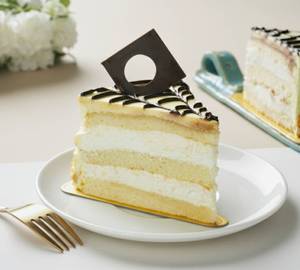 Golden Butterscotch Crunchy Pastry