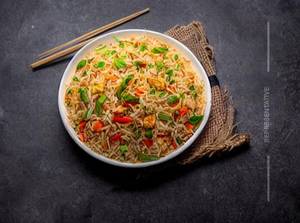 Chilli Garlic Paneer Fried Rice