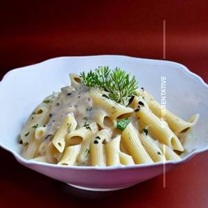 White Sauce Pasta