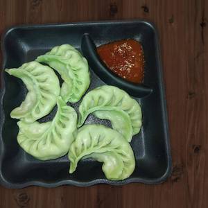 Steamed Veggie momos