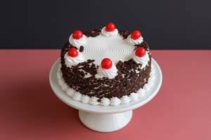 Black Forest Cake Eggless