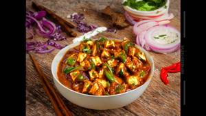 Chilli Paneer Gravy