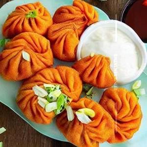 Cheese corn kurkure momos                            