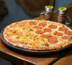 Half N Half Non Veg Pizza [12 Inches]