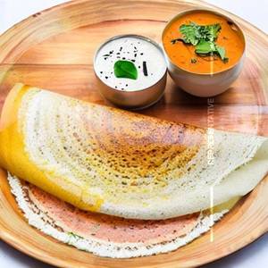 Rawa Paneer Dosa