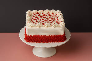 Mini Red Velvet Cake 250 Gms Eggless
