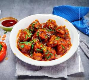 Veg Manchurian [Gravy]