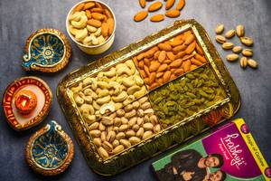 Dry Fruit Gift Tray 4 portion Metallic (400 g)