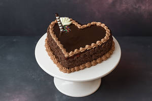 Death By Chocolate Heart Cake