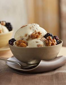 Walnut Ice Cream [500 ml]