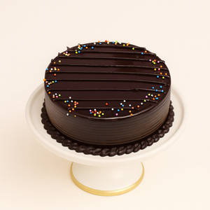 Light Chocolate Cake