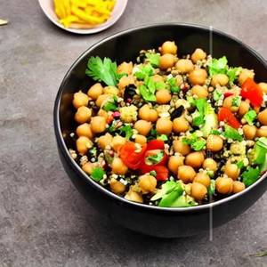 Chickpeas Peanut Quinoa Salad