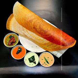 Chilli Paneer Dosa