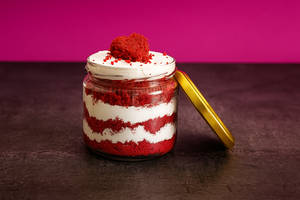 Red Velvet Jar Cake