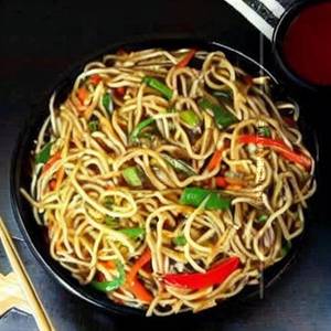 Veg Chilli Garlic Noodles